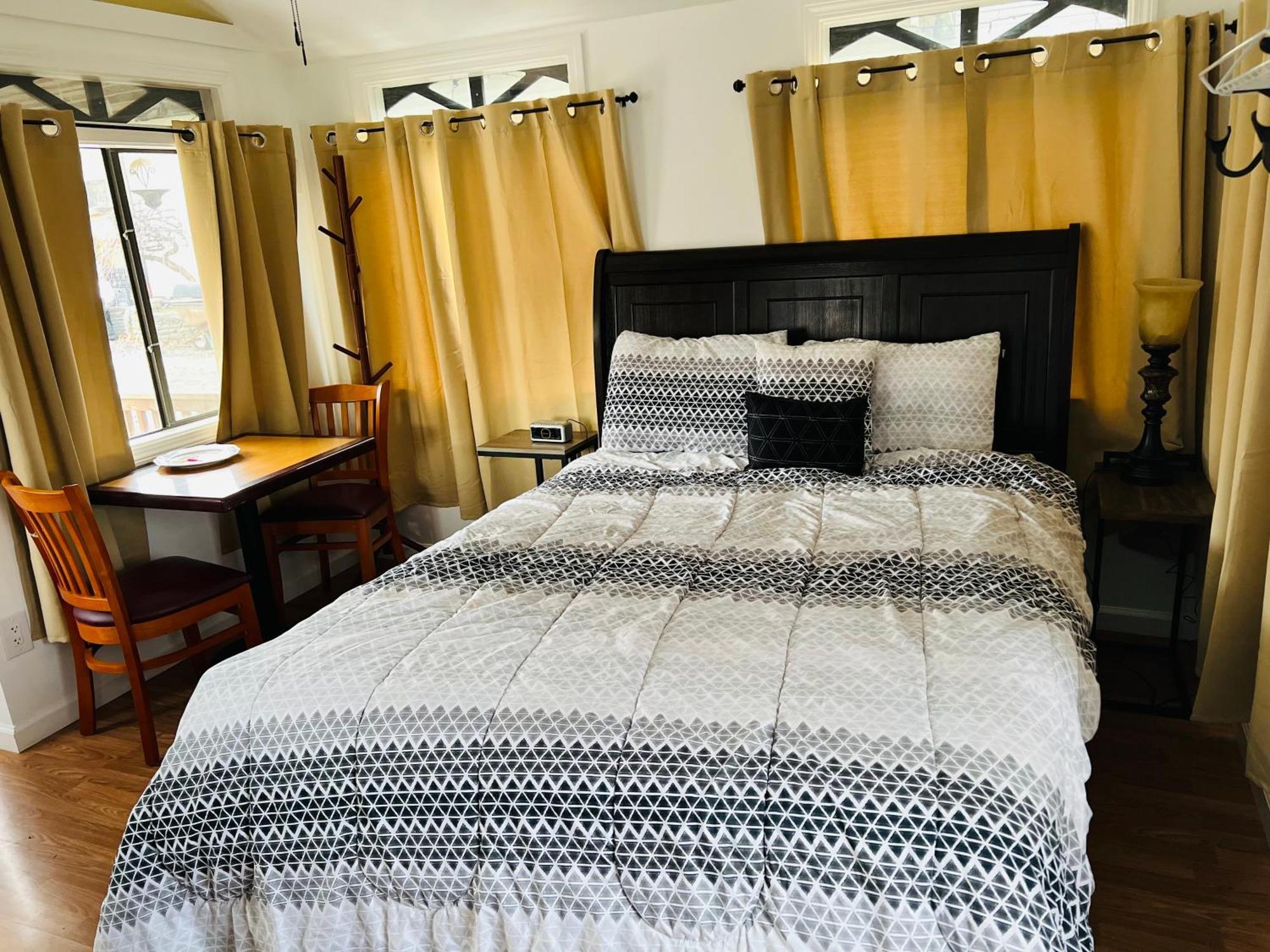 Micosta Leisure Inn Hudson Εξωτερικό φωτογραφία