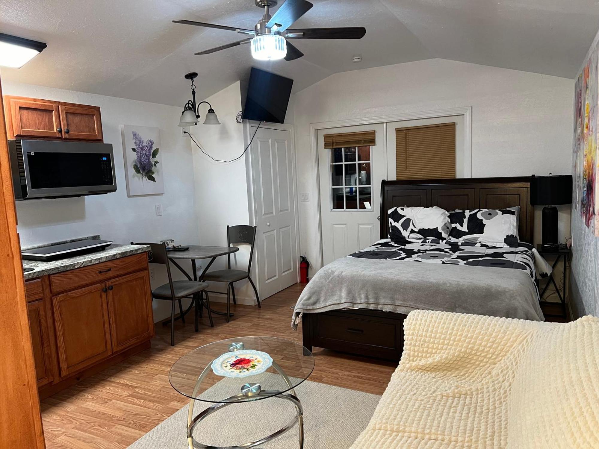 Micosta Leisure Inn Hudson Εξωτερικό φωτογραφία
